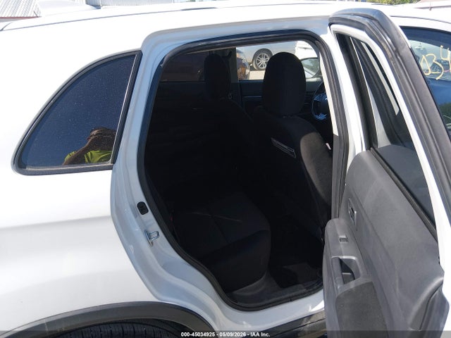 Продаж на аукціоні авто 2018 Mitsubishi Outlander Sport 2.0 Le, vin: JA4AP3AU1JZ030294, номер лоту: 45034925