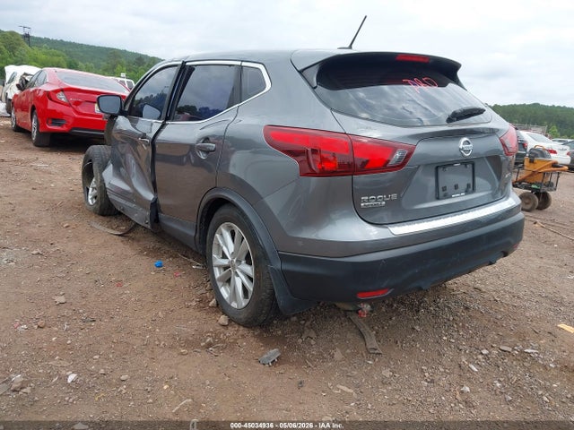 2017 Nissan Rogue Sport S მანქანა იყიდება აუქციონზე, vin: JN1BJ1CRXHW141630, აუქციონის ნომერი: 45034936