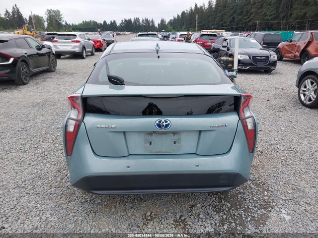 Toyota Prius Two 2018 JTDKBRFU0J3064721 Image 16