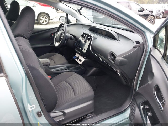 Toyota Prius Two 2018 JTDKBRFU0J3064721 Image 17