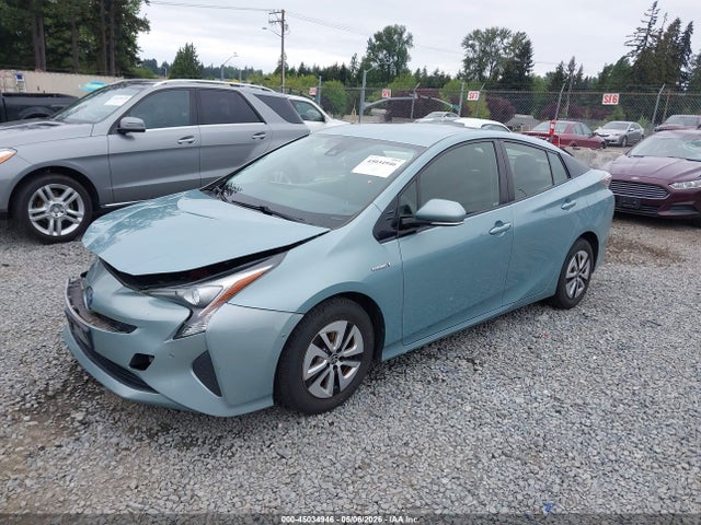 Toyota Prius Two 2018 JTDKBRFU0J3064721 Image 2