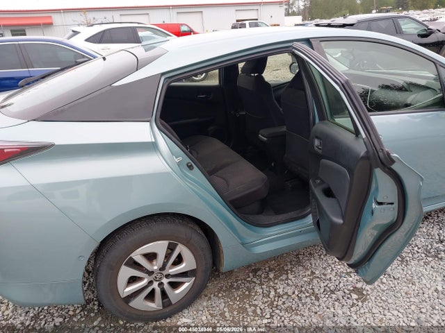 Toyota Prius Two 2018 JTDKBRFU0J3064721 Image 8