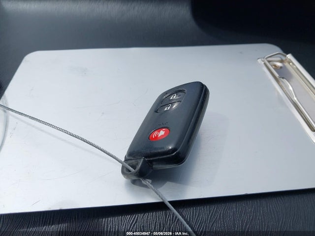 Продажа на аукционе авто 2010 Toyota Prius Iii, vin: JTDKN3DU0A0088574, номер лота: 45034947