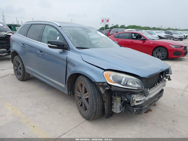 Volvo Xc60 T5 Dynamic 2017 YV440MDR4H2215069 zdjęcie główne