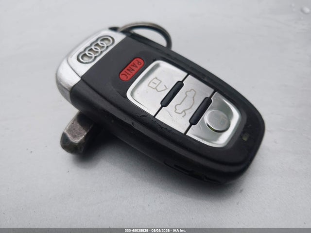 45035035 :رقم المزاد ، WAUFFAFL7BN047786 vin ، 2011 Audi A4 2.0t Premium مزاد بيع