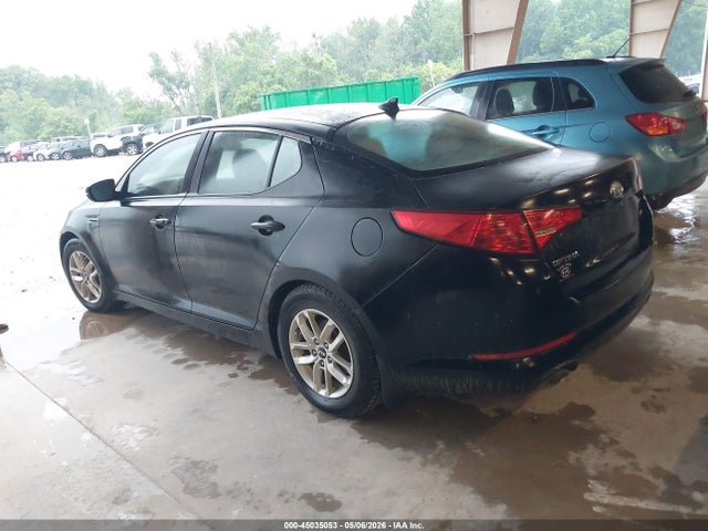 45035053 :رقم المزاد ، KNAGM4A71B5183157 vin ، 2011 Kia Optima Lx مزاد بيع