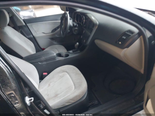 45035053 :رقم المزاد ، KNAGM4A71B5183157 vin ، 2011 Kia Optima Lx مزاد بيع