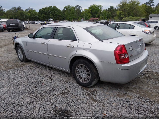 45035056 :رقم المزاد ، 2C3CA5CV9AH195841 vin ، 2010 Chrysler 300 Touring/signature Series/executive Series مزاد بيع