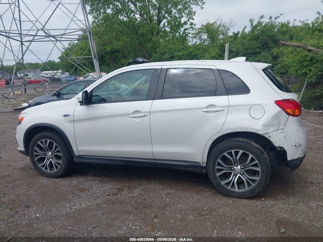 45035066 :رقم المزاد ، JA4AP3AU4HZ009806 vin ، 2017 Mitsubishi Outlander Sport 2.0 Le مزاد بيع