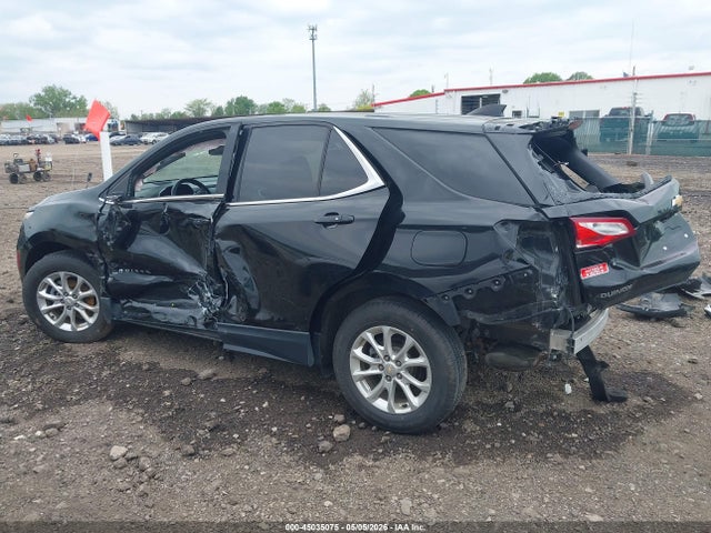 2018 Chevrolet Equinox Lt მანქანა იყიდება აუქციონზე, vin: 2GNAXJEV1J6114955, აუქციონის ნომერი: 45035075