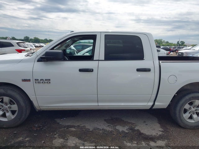 Продажа на аукционе авто 2016 Ram 1500 Tradesman, vin: 3C6RR6KT4GG232220, номер лота: 45035094