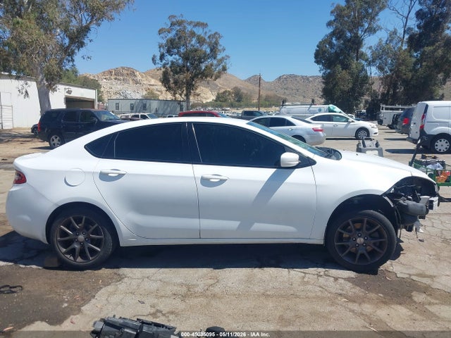 1C3CDFAA0FD311560 Dodge DART SE