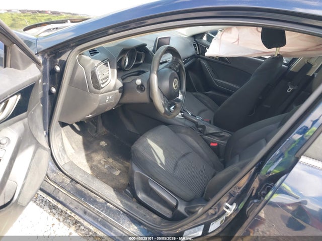 Продаж на аукціоні авто 2016 Mazda Mazda3 I Sport, vin: JM1BM1U70G1333412, номер лоту: 45035101