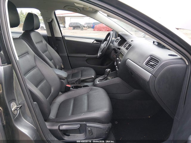 Продажа на аукционе авто 2013 Volkswagen Jetta 2.5l Se, vin: 3VWDP7AJ3DM307207, номер лота: 45035116