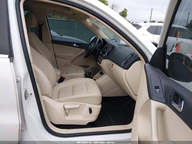 45035125 :رقم المزاد ، WVGAV7AX6FW564067 vin ، 2015 Volkswagen Tiguan Se مزاد بيع
