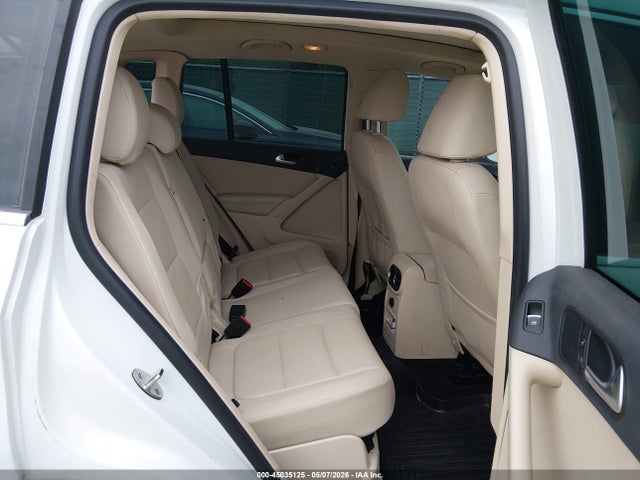45035125 :رقم المزاد ، WVGAV7AX6FW564067 vin ، 2015 Volkswagen Tiguan Se مزاد بيع