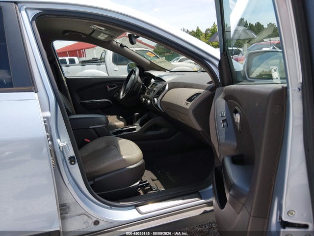 45035145 :رقم المزاد ، KM8JU3AC6BU271980 vin ، 2011 Hyundai Tucson Limited مزاد بيع