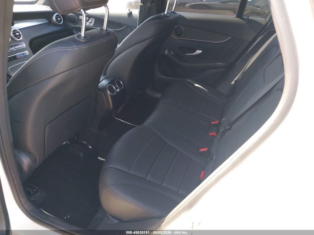 45035151 :رقم المزاد ، W1N0G8DB4NV392456 vin ، 2022 Mercedes-benz Glc 300 Suv مزاد بيع