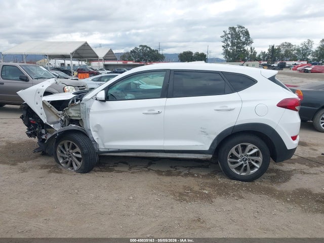 Hyundai TUCSON SE 2018 KM8J2CA44JU783380 Image 14
