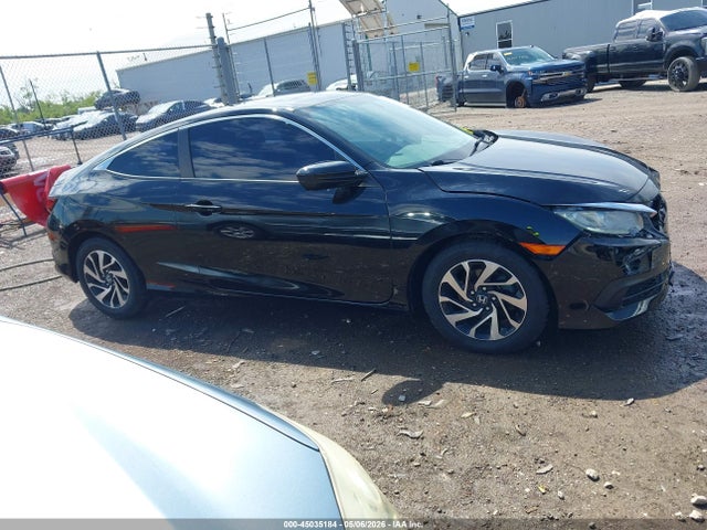 45035184 :رقم المزاد ، 2HGFC4B00JH307978 vin ، 2018 Honda Civic Lx-p مزاد بيع