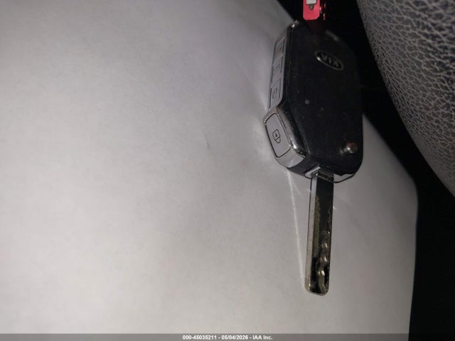 2019 Kia Forte Lxs მანქანა იყიდება აუქციონზე, vin: 3KPF24AD1KE076480, აუქციონის ნომერი: 45035211