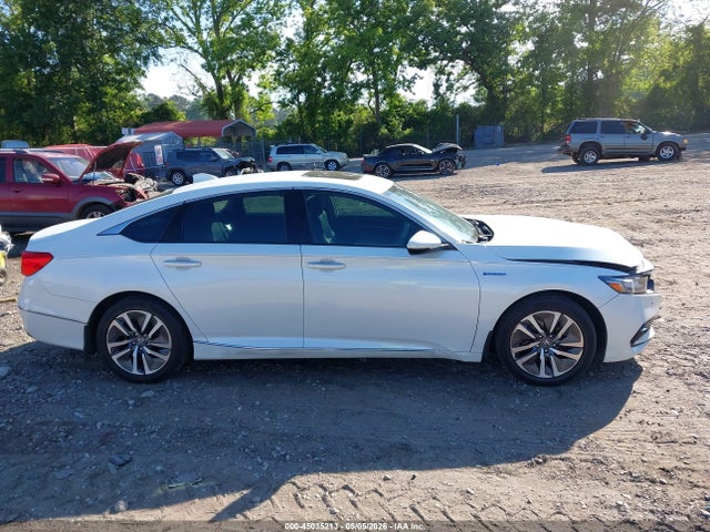 1HGCV3F91JA016937 Honda Accord Hybrid Touring