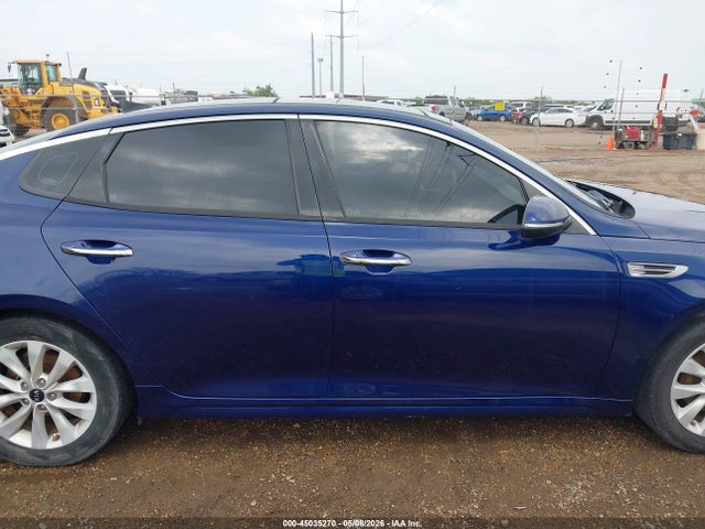Продажа на аукционе авто 2018 Kia Optima S, vin: 5XXGT4L30JG194788, номер лота: 45035270
