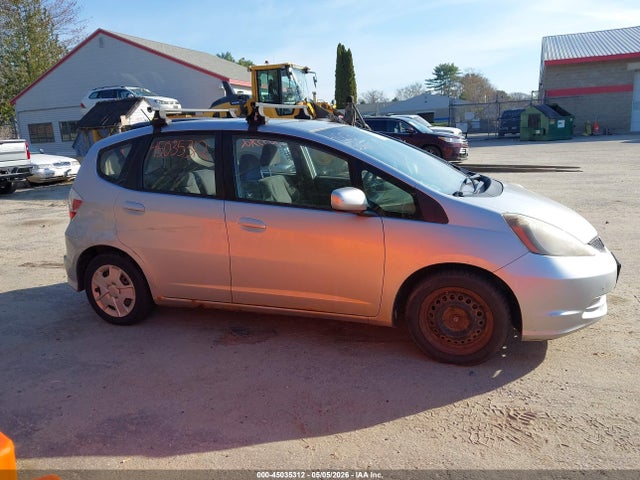 45035312 :رقم المزاد ، JHMGE8G37CC002506 vin ، 2012 Honda Fit مزاد بيع