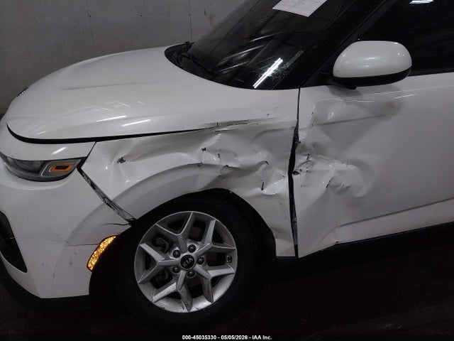 KIA SOUL S 2020 KNDJ23AU1L7733770 Image 6
