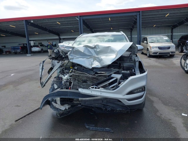 45035348 :رقم المزاد ، KM8J3CA46JU706121 vin ، 2018 Hyundai Tucson Sel مزاد بيع