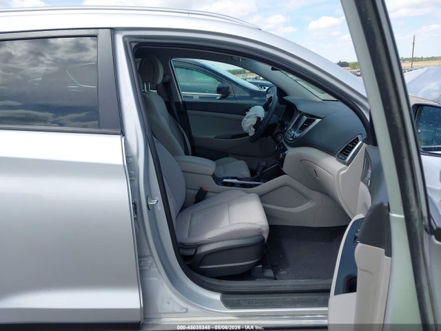 45035348 :رقم المزاد ، KM8J3CA46JU706121 vin ، 2018 Hyundai Tucson Sel مزاد بيع