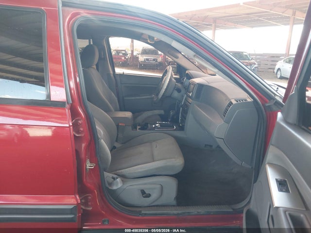 Auction sale of the 2006 Jeep Grand Cherokee Laredo, vin: 1J4HR48N26C212836, lot number: 45035356