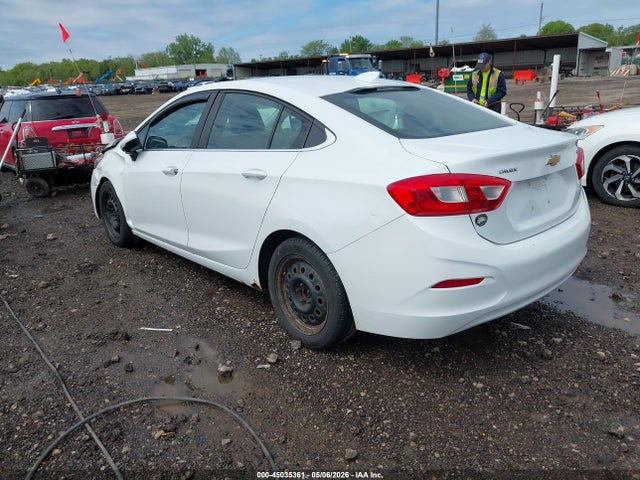 Aukcja sprzedaży 2017 Chevrolet Cruze Lt Auto, vin: 1G1BE5SM0H7100327, numer aukcji: 45035361
