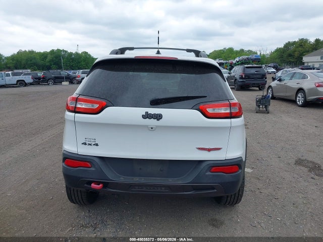 Продажа на аукционе авто 2015 Jeep Cherokee Trailhawk, vin: 1C4PJMBB4FW667080, номер лота: 45035372