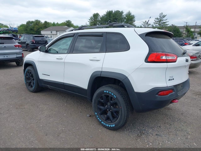 Продажа на аукционе авто 2015 Jeep Cherokee Trailhawk, vin: 1C4PJMBB4FW667080, номер лота: 45035372