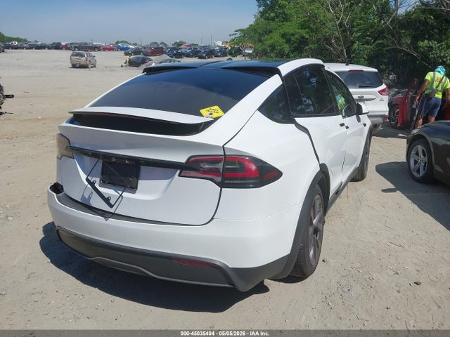 2025 Tesla Model X Long Range მანქანა იყიდება აუქციონზე, vin: 7SAXCBE54SF466950, აუქციონის ნომერი: 45035404