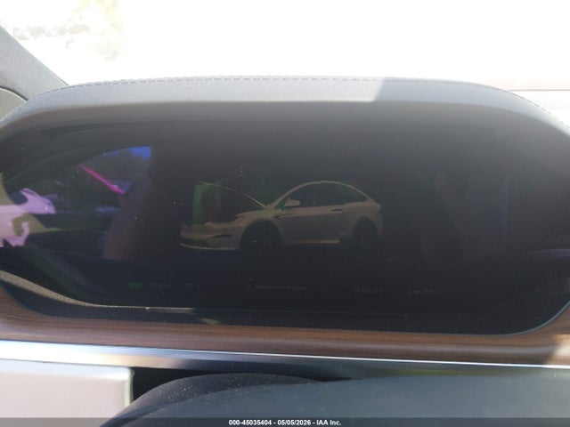 Auction sale of the 2025 Tesla Model X Long Range, vin: 7SAXCBE54SF466950, lot number: 45035404