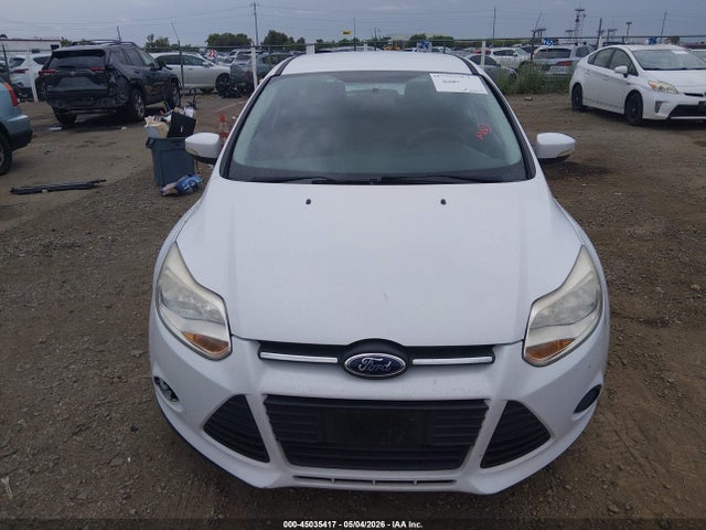 1FADP3K20EL313252 Ford FOCUS SE