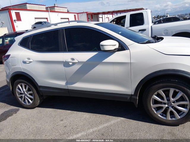 45035427 :رقم المزاد ، JN1BJ1BV8MW570581 vin ، 2021 Nissan Rogue Sport Sv Fwd Xtronic Cvt مزاد بيع