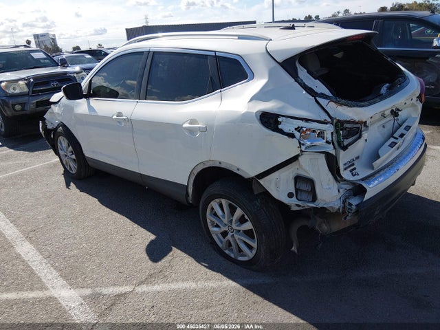 45035427 :رقم المزاد ، JN1BJ1BV8MW570581 vin ، 2021 Nissan Rogue Sport Sv Fwd Xtronic Cvt مزاد بيع