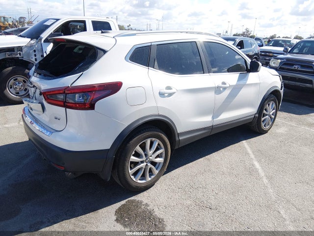 45035427 :رقم المزاد ، JN1BJ1BV8MW570581 vin ، 2021 Nissan Rogue Sport Sv Fwd Xtronic Cvt مزاد بيع