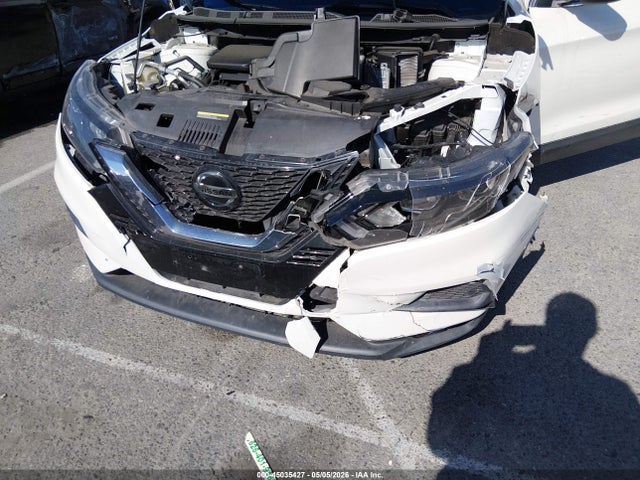 45035427 :رقم المزاد ، JN1BJ1BV8MW570581 vin ، 2021 Nissan Rogue Sport Sv Fwd Xtronic Cvt مزاد بيع