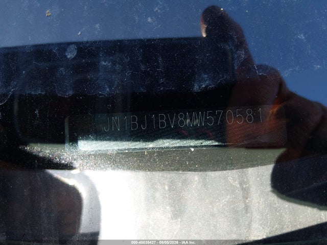 45035427 :رقم المزاد ، JN1BJ1BV8MW570581 vin ، 2021 Nissan Rogue Sport Sv Fwd Xtronic Cvt مزاد بيع