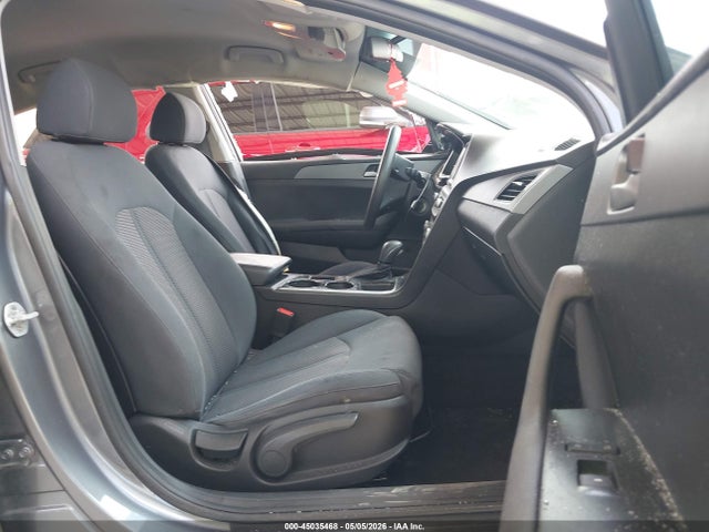 45035468 :رقم المزاد ، 5NPE24AF8JH702775 vin ، 2018 Hyundai Sonata Se مزاد بيع