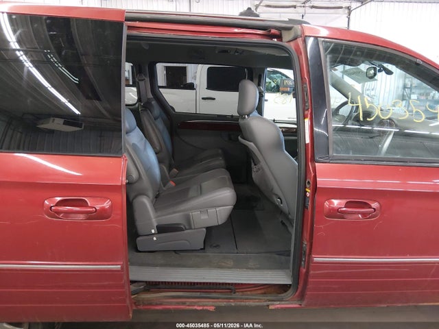 Продаж на аукціоні авто 2005 Chrysler Town & Country Limited, vin: 2C8GP64L85R196654, номер лоту: 45035485