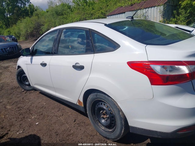 Продаж на аукціоні авто 2014 Ford Focus S, vin: 1FADP3E21EL388991, номер лоту: 45035513