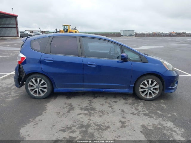 Продаж на аукціоні авто 2013 Honda Fit Sport, vin: JHMGE8H51DC016998, номер лоту: 45035536