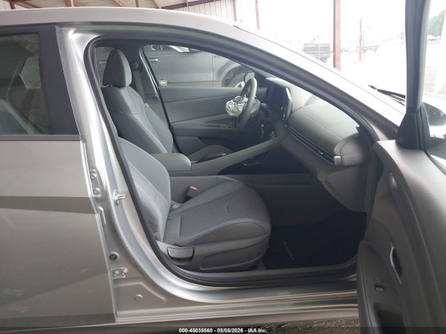 5NPLL4AG9MH047656 Hyundai ELANTRA SE