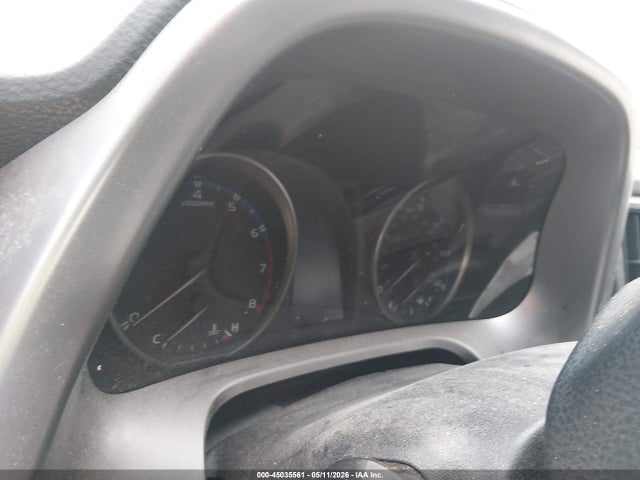 JTMZFREV8HJ715211 Toyota RAV4 LE