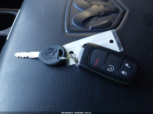 45035570 :رقم المزاد ، 1C6RR7MT7DS652948 vin ، 2013 Ram 1500 Sport مزاد بيع